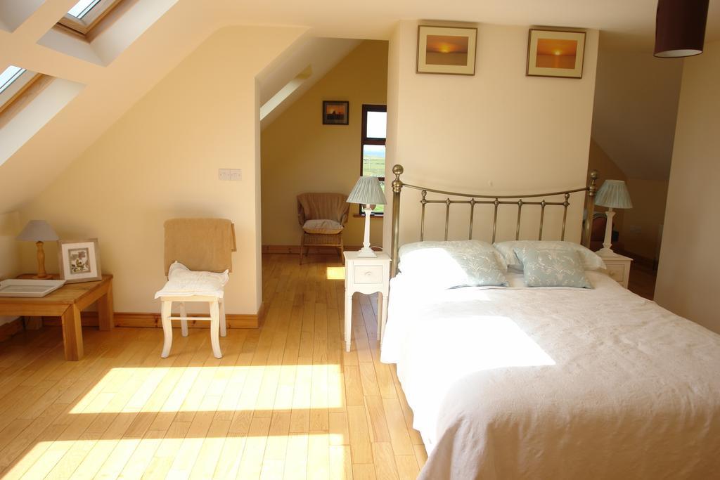 Journey'S End B&B Milltown Malbay Chambre photo